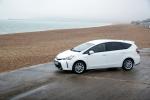 Toyota Prius + 2015 года (UK)